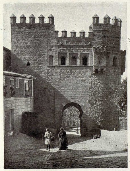 05-TRA-1928-251 - Puerta del Sol, interior