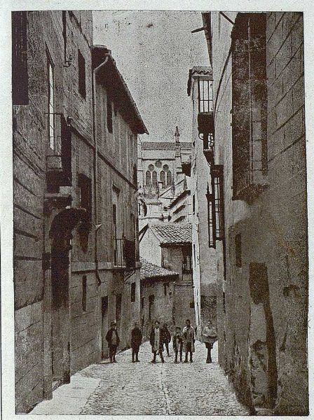 08-TRA-1920-141 - Calle del Locum