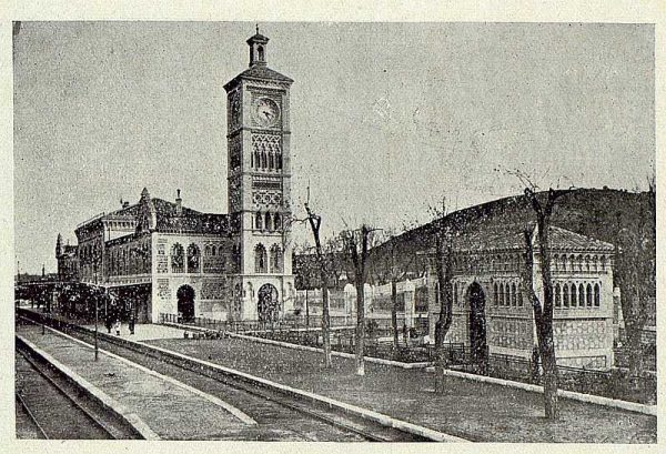 08-TRA-1920-145 - Estación de Ferrocarril, vista del andén-02