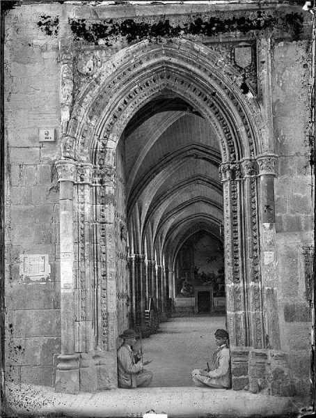 12-LAURENT - 2245 - Catedral de Toledo_Puerta de entrada al claustro_2