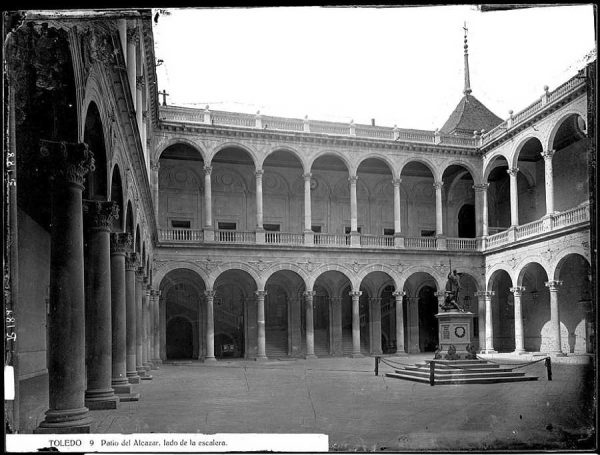 15-LAURENT - 0009 - Vista interior del Alcázar_2