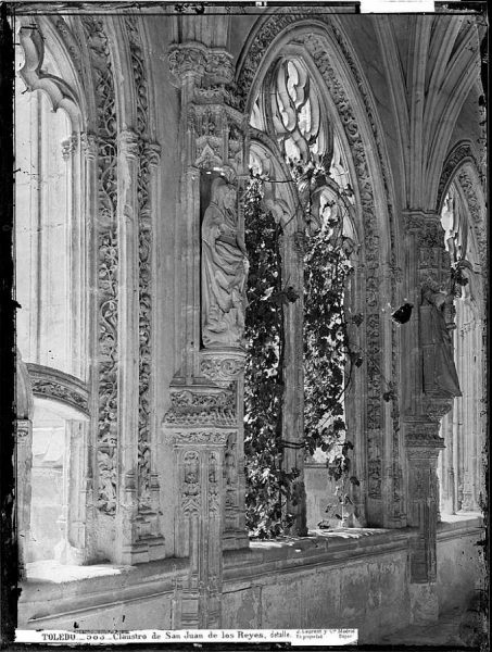 16-LAURENT - 0583 - Claustro de San Juan de los Reyes, detalle_1