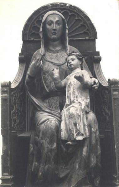 17_Toledo-Virgen Sedente con Niño Museo de la Iglesia de Santiago