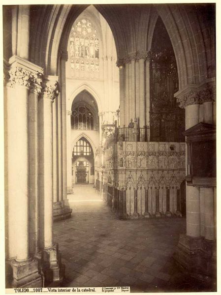 31-LAURENT - 1007 - Vista interior de la Catedral