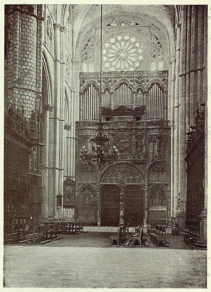 59-TRA-1926-228 - Catedral, interior de la Puerta de los Leones