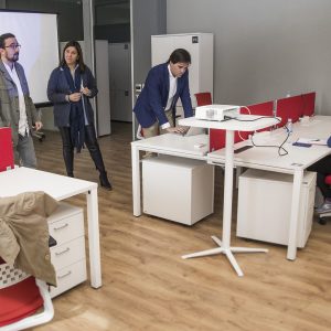 na veintena de jóvenes participa en el primer taller gratuito de ‘Jovemprende’ para la profesionalización del emprendimiento