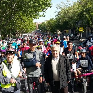 lrededor de 800 aficionados ha participado en XX Día Municipal de la Bicicleta y IV Día del Patín organizado por el Ayuntamiento