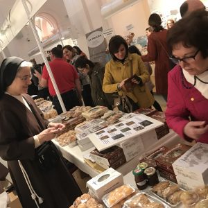 .000 personas visitan este fin de semana la II Feria del Dulce de San Marcos que se consolida como cita obligada en la ciudad