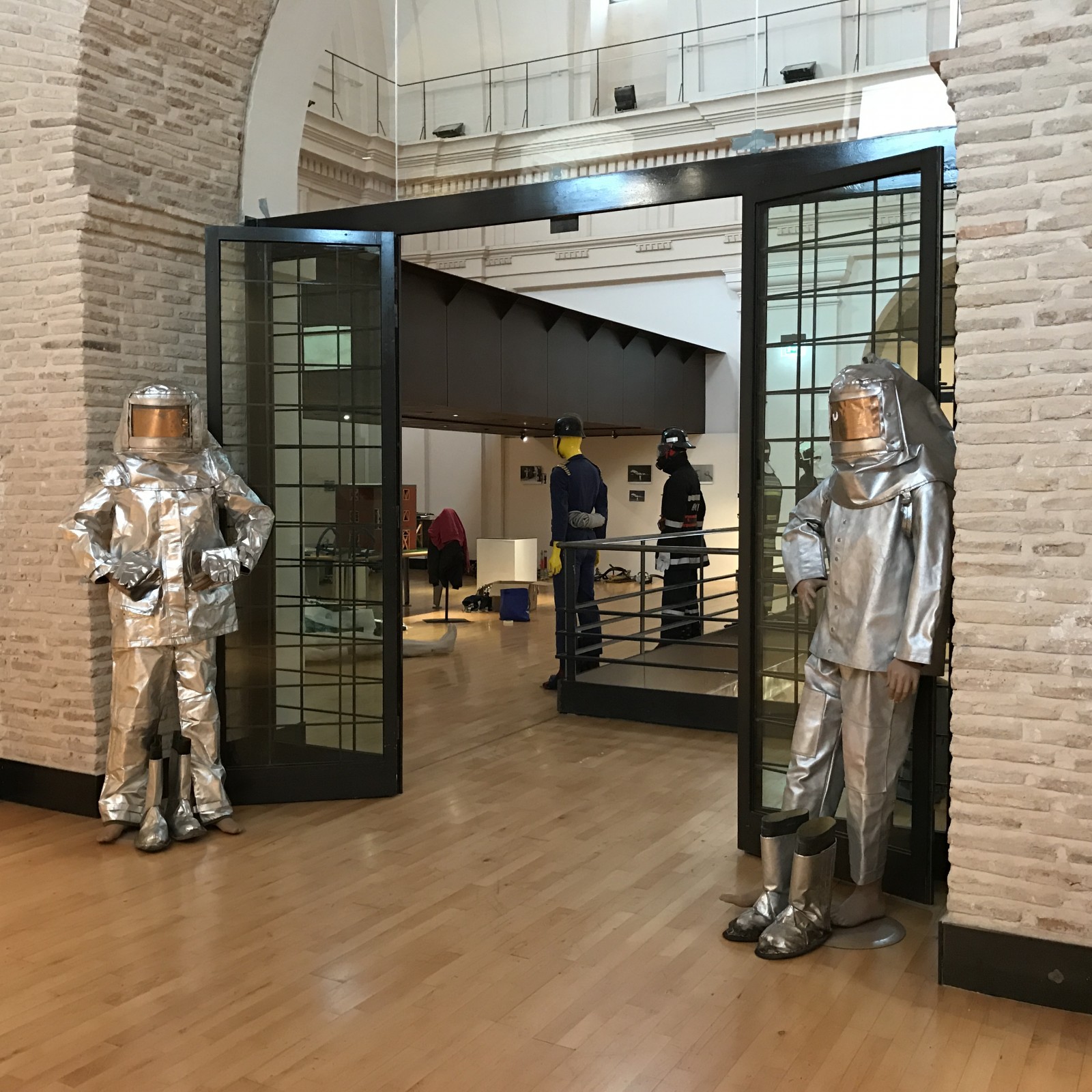 Montaje exposición 153 años Bomberos de Toledo30 años Pablo Carrasco (27)