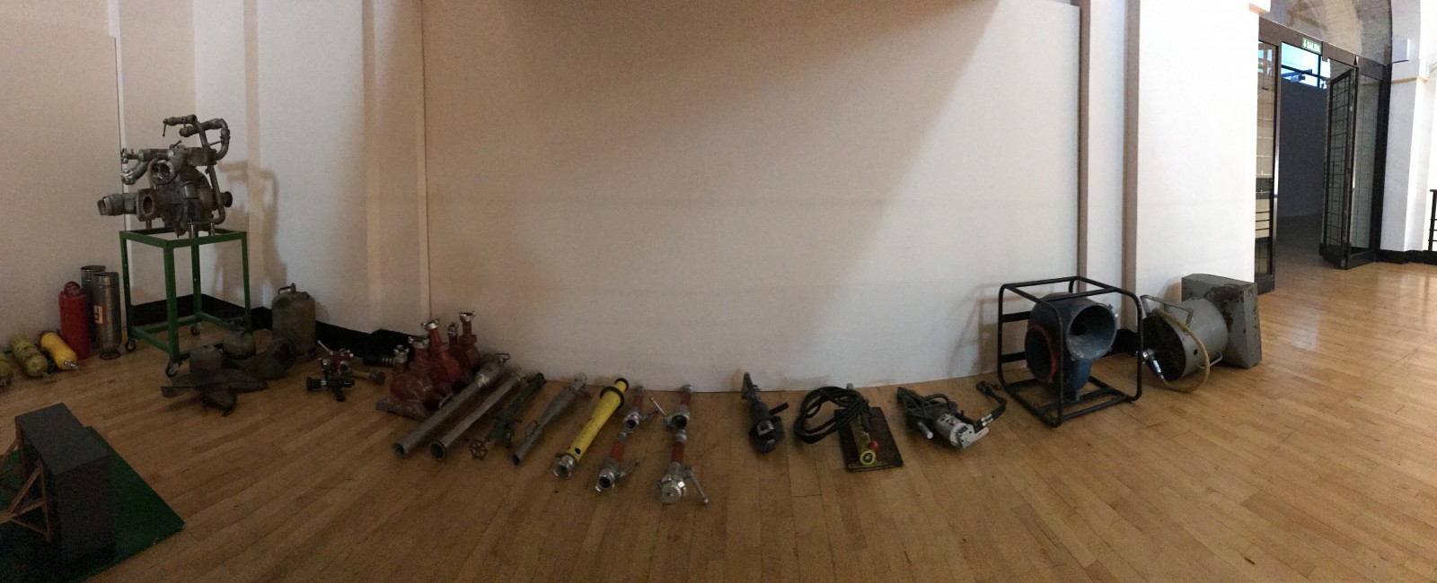 Montaje exposición 153 años Bomberos de Toledo30 años Pablo Carrasco (3)