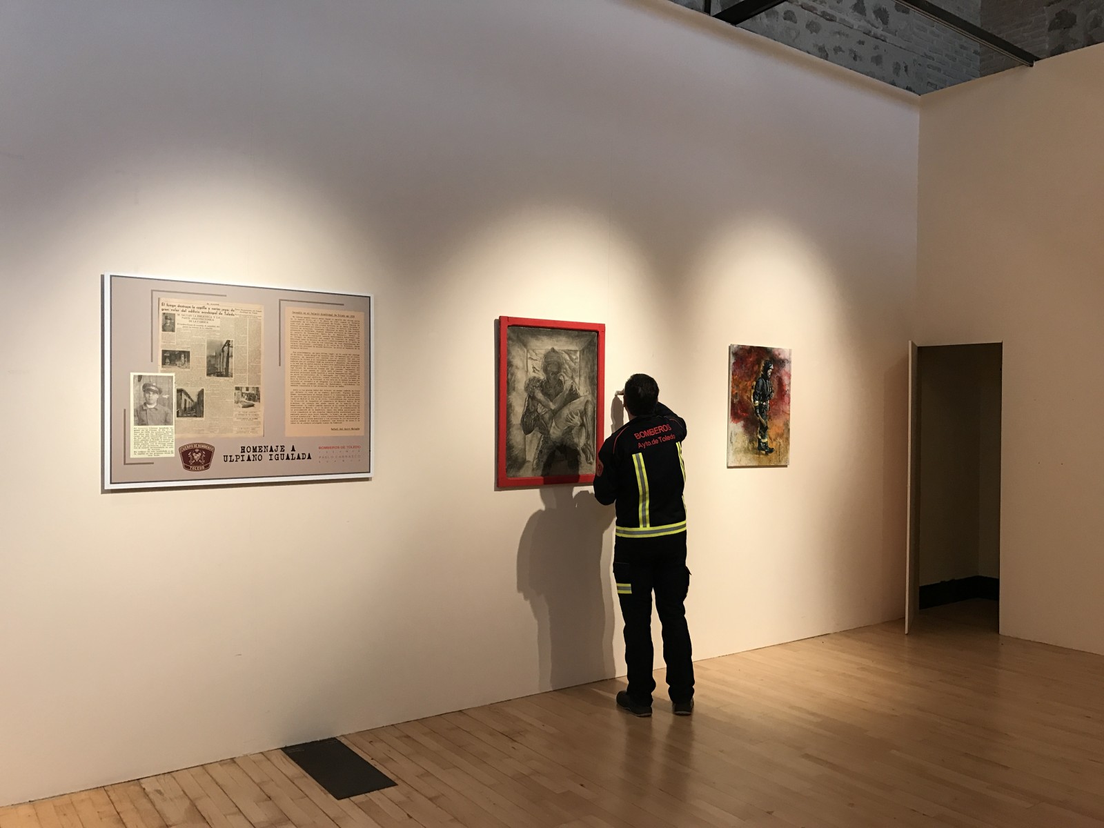 Montaje exposición 153 años Bomberos de Toledo30 años Pablo Carrasco (40)