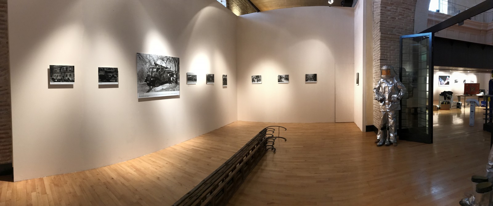 Montaje exposición 153 años Bomberos de Toledo30 años Pablo Carrasco (45)