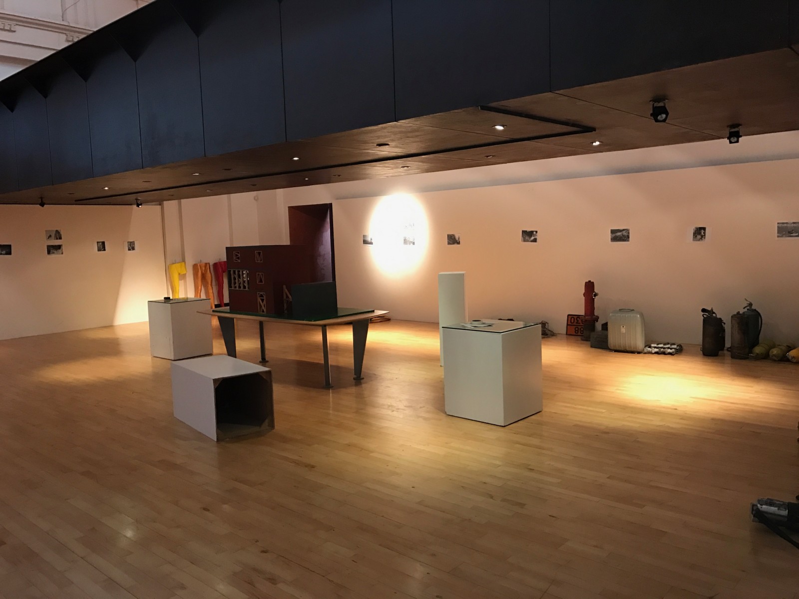 Montaje exposición 153 años Bomberos de Toledo30 años Pablo Carrasco (9)