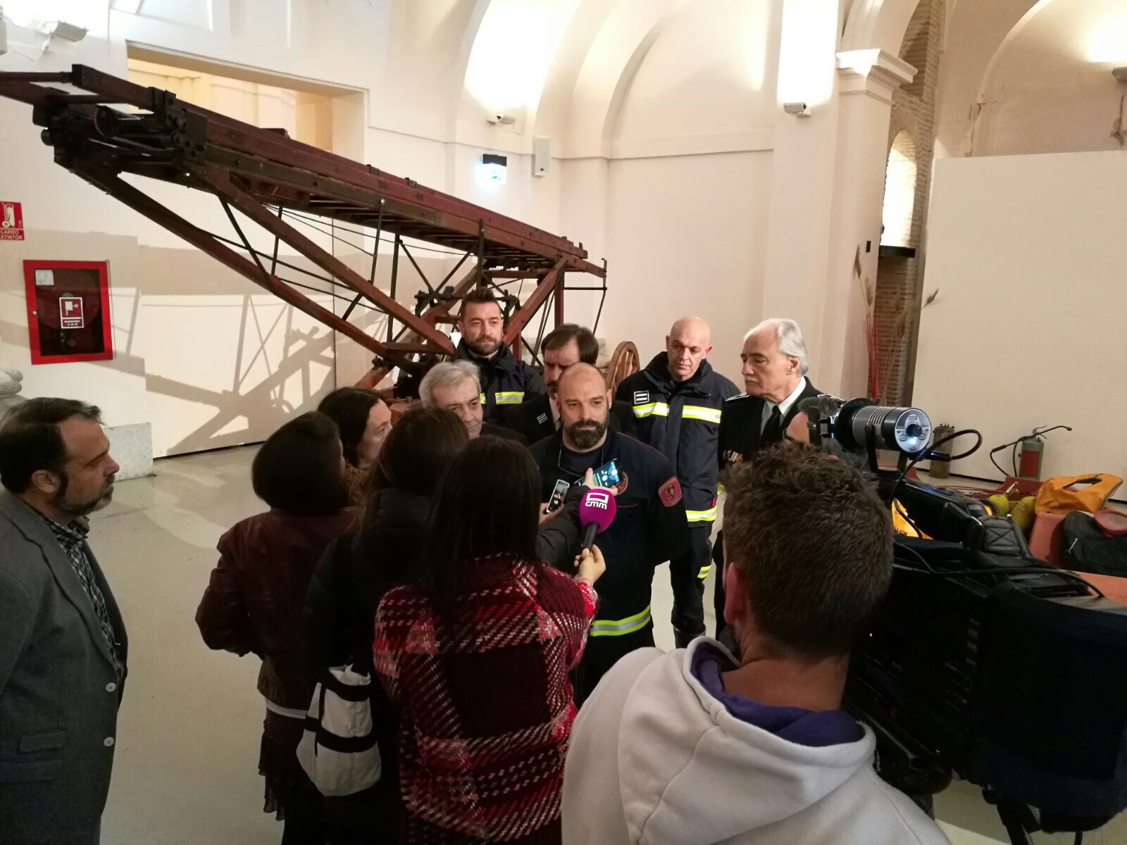 Presentación de la Exposición 150 años Bomberos de Toledo30 años Pablo Carrasco (9)