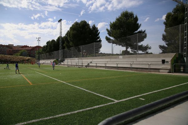 07_campo_futbol_anexo_salto