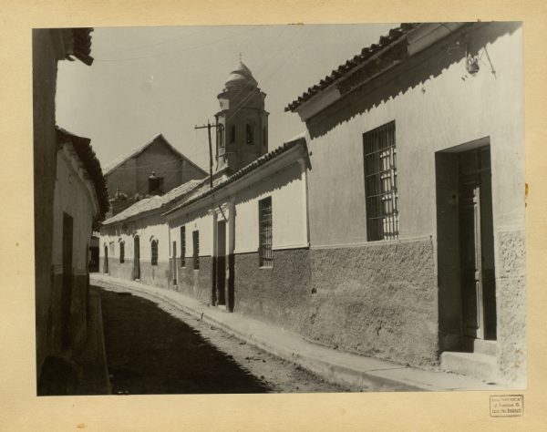 51 - Vista de la torre del convento de Santa Mónica