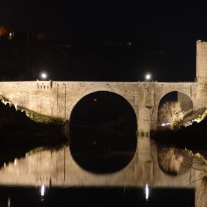 OLEDO DE NOCHE