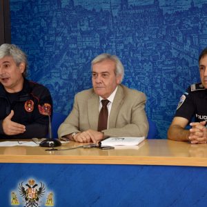 ras su aprobación en el Pleno, el Ayuntamiento dará a conocer a todas las áreas municipales el Plan Territorial Emergencias