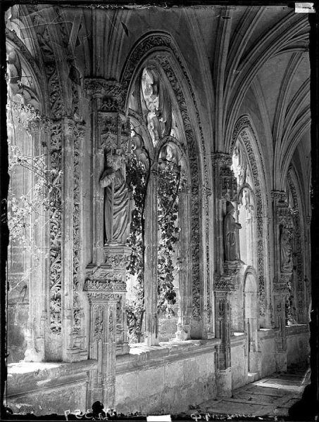 0014 - Claustro de San Juan de los Reyes, costado izquierdo_1