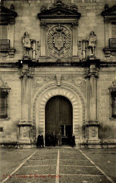 00569 - El Alcázar. Portada