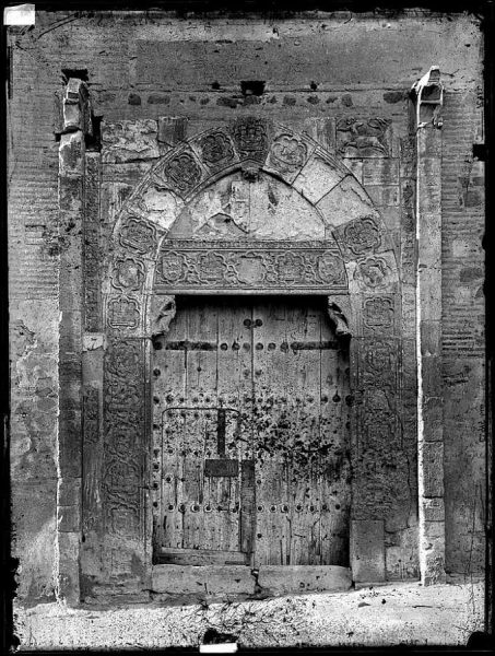 0595 Bis - Puerta del Palacio de Don Pedro el Cruel, hoy convento de Santa Isabel_2