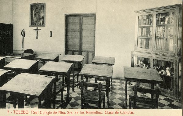 09688 - Real Colegio de Nuestra Señora de los Remedios. Clase de Ciencias