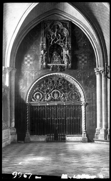 09967 - Catedral. Puerta de la capilla Mozárabe