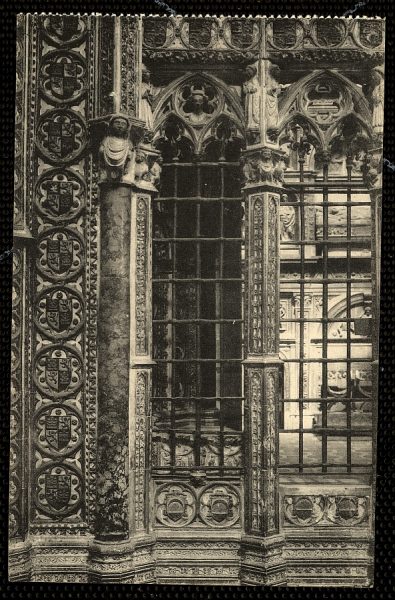 10012 - Catedral. Detalle del lateral de la Capilla Mayor