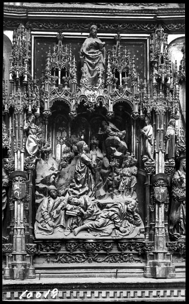 10019 - Catedral. Detalle del retablo del Altar Mayor