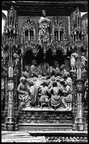 10020 - Catedral. Detalle del retablo del Altar Mayor