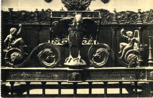 10507 - Catedral. Capilla de Reyes Viejos. Reja del Coro. Detalle [Facistol]. Siglo XVI