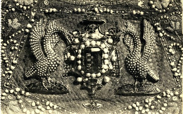 10539 - Catedral. Tesoro Mayor. Broche del manto de perlas. Detalle. Siglo XVII