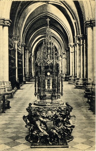 10542 - Catedral. Tesoro Mayor. E[nrique] de Arfe. Custodia. Siglo XVI. Peana o trono. Siglo XVII