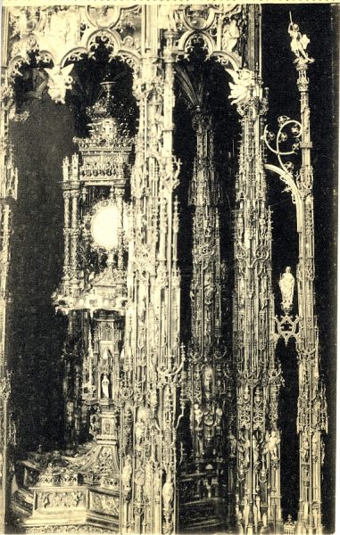 10547 - Catedral. Tesoro Mayor. E[nrique] de Arfe. Custodia. Vista lateral. Siglo XVI