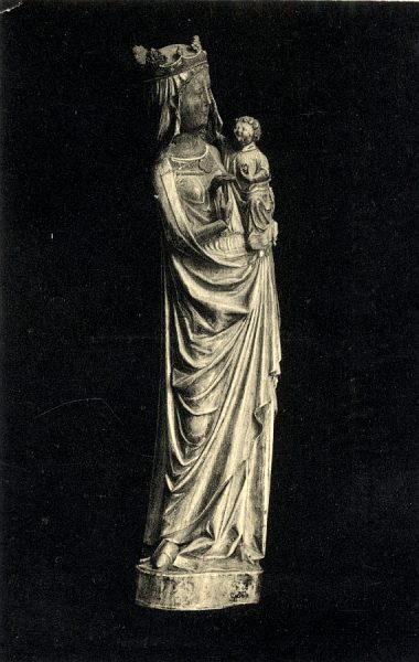 10554 - Catedral. Tesoro Mayor. La Santísima Virgen (marfil). Siglo XIV