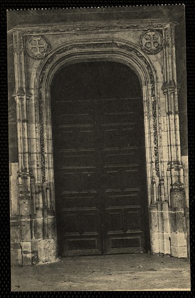 10773 - Catedral. Claustro. Portada de la Biblioteca. Siglo XV