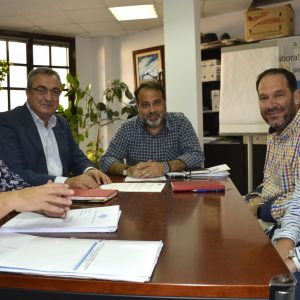 l Ayuntamiento renueva su convenio con Cruz Roja para la gestión del reparto de alimentos a las familias en exclusión social