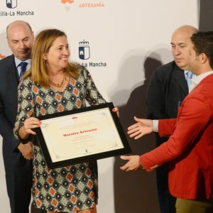 l Consistorio, en la entrega de Medallas y Placas al Mérito Artesano de Castilla-La Mancha