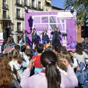 os II Juegos Cooperativos por la Igualdad congregan en la plaza de Zocodover a más de 300 personas