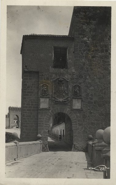 11 - Puerta vieja de San Martín