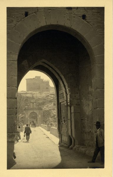 43011_AMT - Puerta y puente de Alcántara