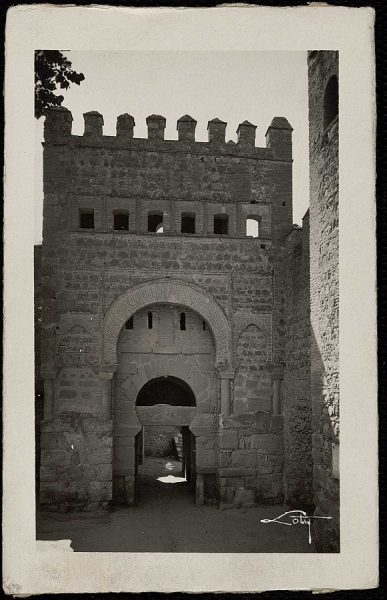 43033_AMT - Puerta de Bisagra vieja