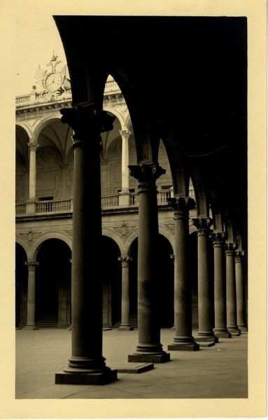 43060_AMT - Alcázar. Patio