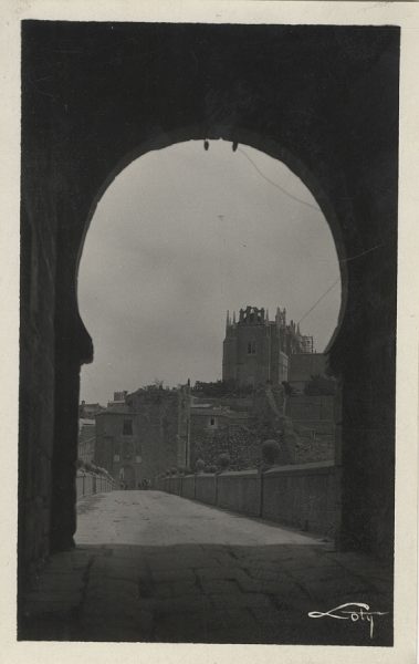 43089_AMT - Puerta de San Martín e iglesia de San Juan de los Reyes