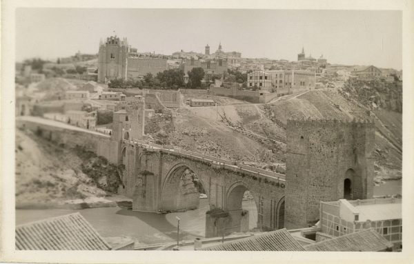 43092_AMT - Puente de San Martín e iglesia de San Juan de los Reyes