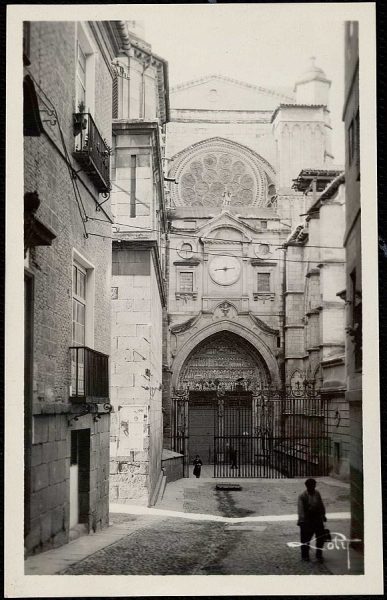 43133_AMT - Catedral. Puerta del Reloj