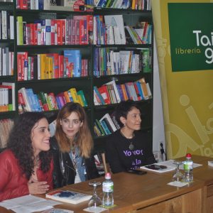 l Festival Fem18 llena la librería Taiga con la presentación del libro ‘Morder la Manzana’ de Leticia Dolera