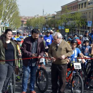 a celebración del XXI Día Municipal de la Bicicleta y V del Patín congrega 650 participantes por las calles de la ciudad