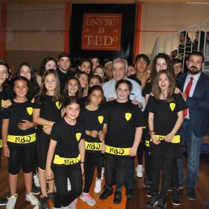 l Ayuntamiento respalda el XXI Festival de Grupos de Baile celebrado en Toledo para ayudar en la investigación de la ELA