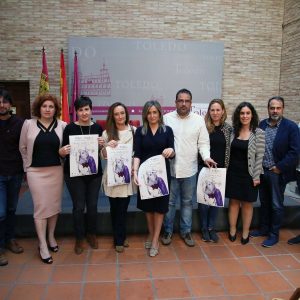ilagros Tolón destaca que iniciativas como la XIII Feria del Libro son posibles al aunar esfuerzos entre Ayuntamiento y colectivos